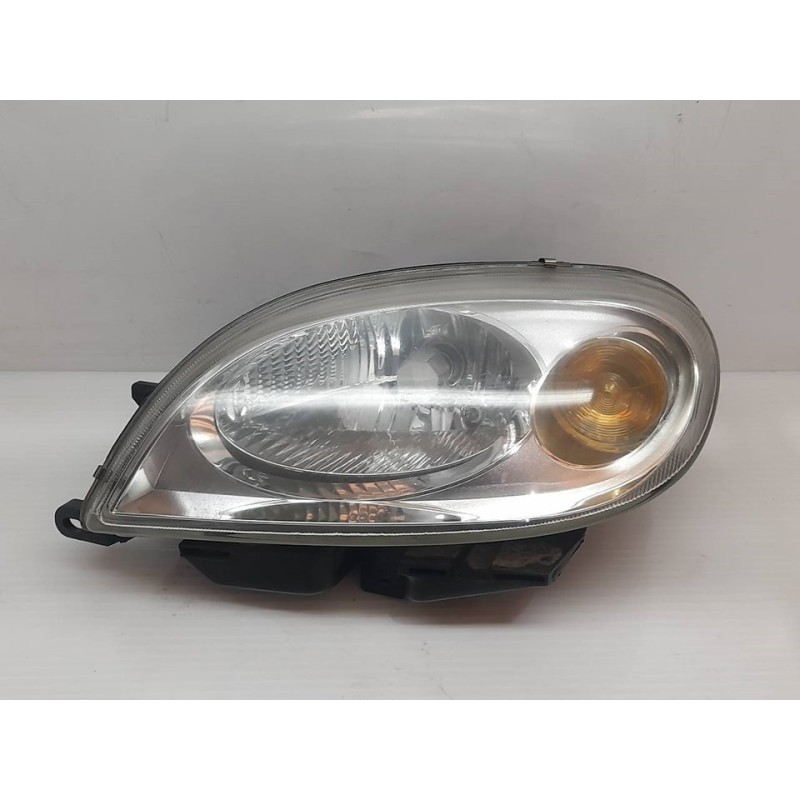 Recambio de faro izquierdo para citroën saxo 1.1 sx referencia OEM IAM   