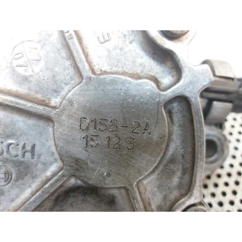Recambio de depresor freno / bomba vacio para peugeot partner (s2) combiespace referencia OEM IAM D1562A1512S - Blanco 4