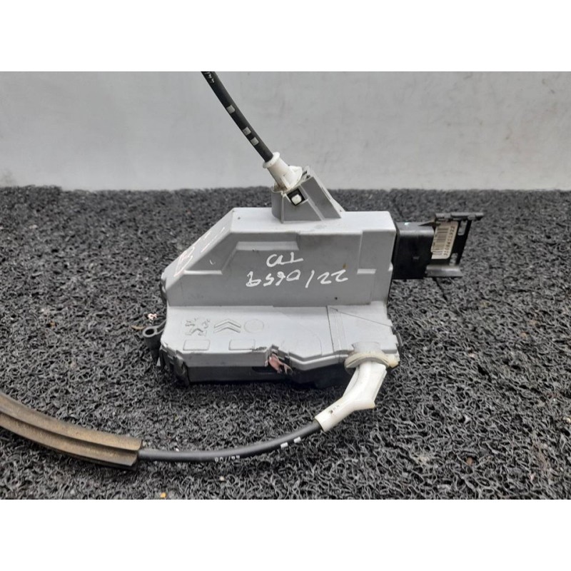 Recambio de cerradura puerta trasera derecha para citroën c5 station wagon exclusive referencia OEM IAM 574394 2029N168116 