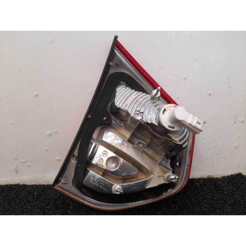 Recambio de piloto trasero derecho interior para citroën c4 picasso exclusive referencia OEM IAM 0283312122 - Azul 3