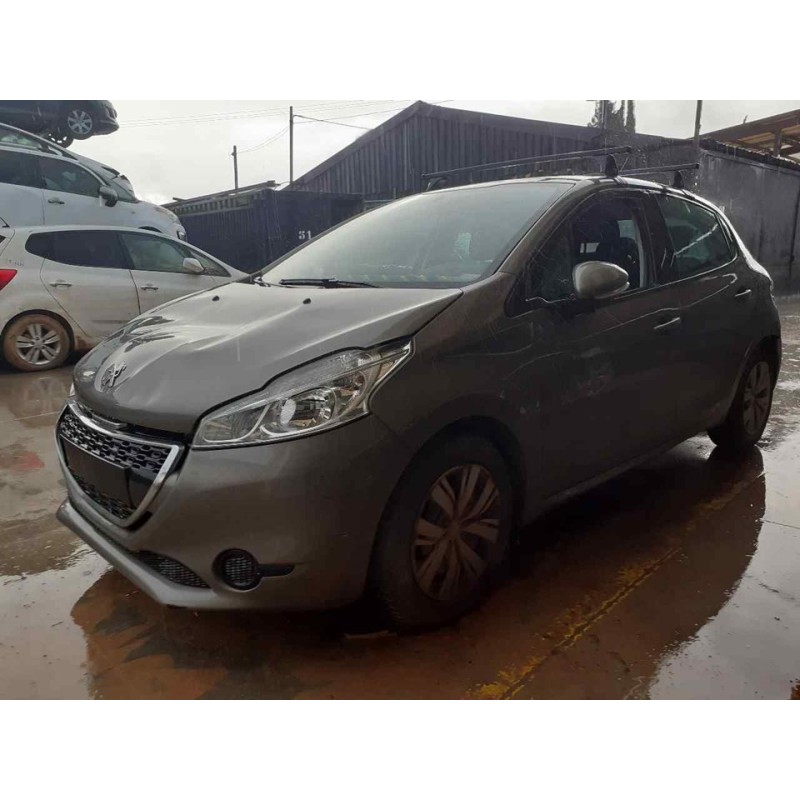 peugeot 208 del año 2013