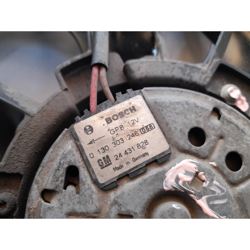 Recambio de electroventilador para opel astra g berlina 2.0 dti referencia OEM IAM 0130303246  BOSCH - Verde 3