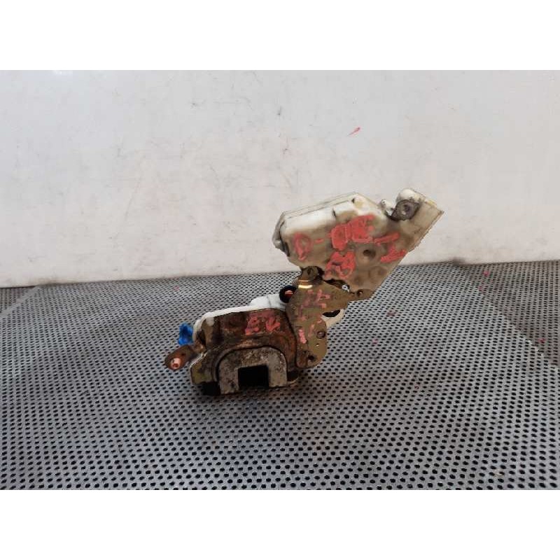 Recambio de cerradura puerta delantera izquierda para nissan almera (n16/e) 2.2 16v turbodiesel cat referencia OEM IAM 8055261U6