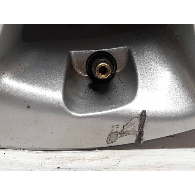 Recambio de llanta para hyundai tucson link bluedrive 2wd referencia OEM IAM 52910D7210 - Blanco 2