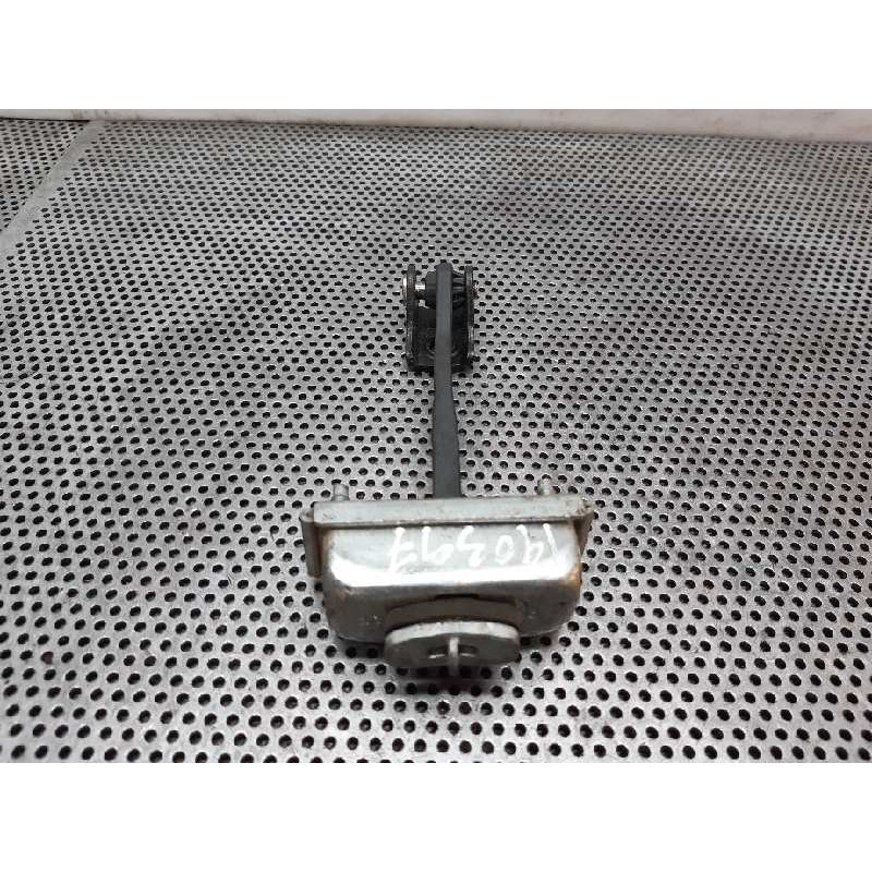 Recambio de retenedor puerta delantera derecha para ford focus berlina (cap) trend referencia OEM IAM   