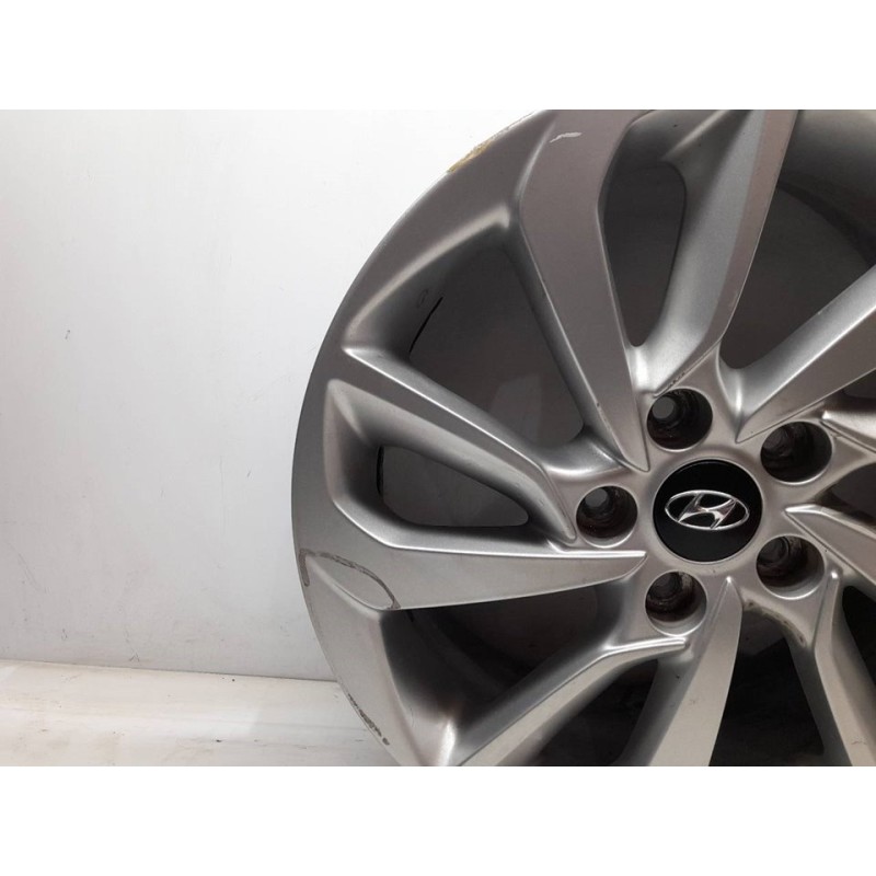 Recambio de llanta para hyundai tucson link bluedrive 2wd referencia OEM IAM 52910D7210 - Blanco 2