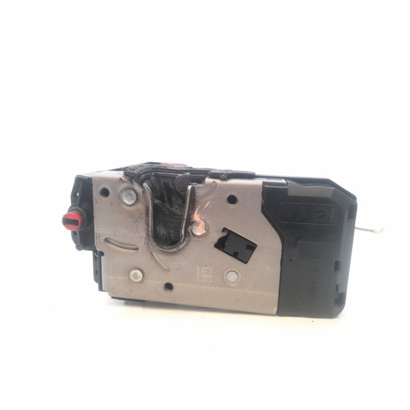 Recambio de cerradura puerta trasera derecha para opel zafira b enjoy referencia OEM IAM 13210739 3