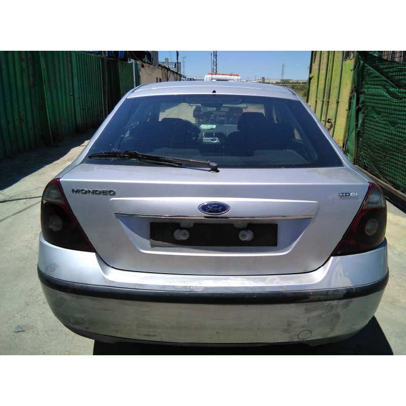 ford mondeo berlina (ge) del año 2004
