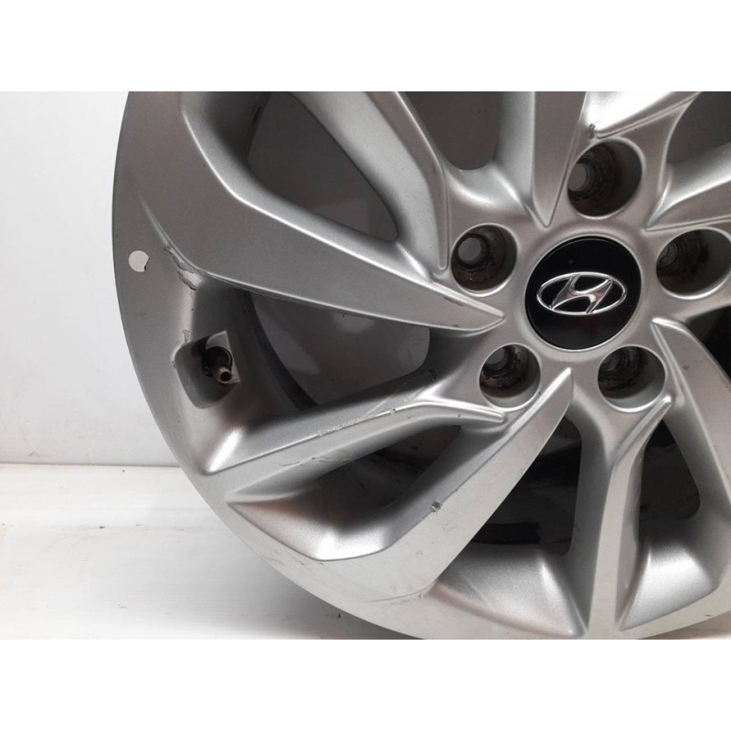 Recambio de llanta para hyundai tucson link bluedrive 2wd referencia OEM IAM 52910D7210 - Blanco 2