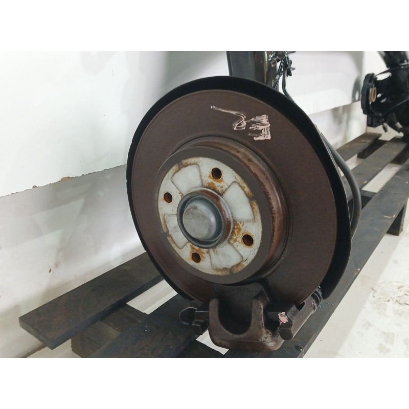Recambio de puente trasero para peugeot 308 sw envy referencia OEM IAM - Negro 2