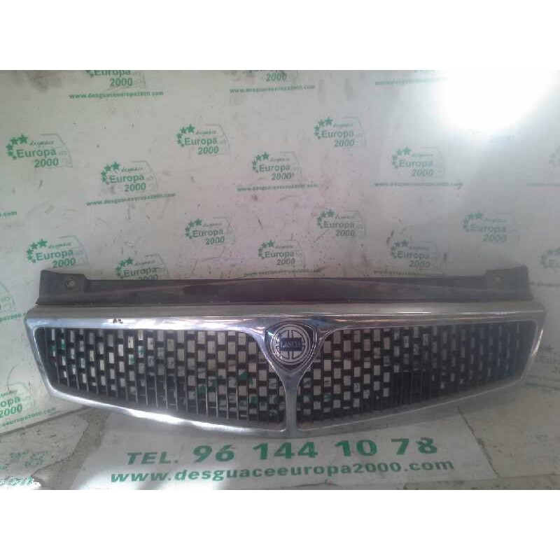 Recambio de rejilla delantera para lancia delta 1.9 turbodiesel cat referencia OEM IAM   