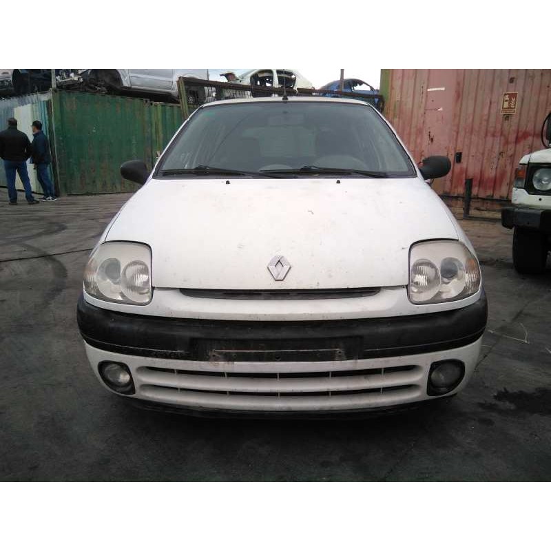 renault clio ii fase i (b/cbo) del año 2001