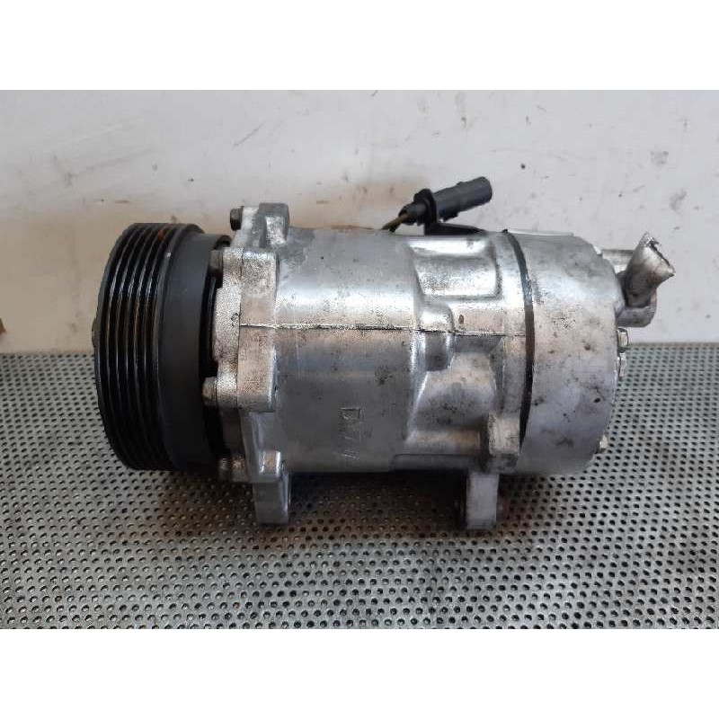 Recambio de compresor aire acondicionado para seat alhambra (7v9) signo referencia OEM IAM 8FK351127961  BEHR