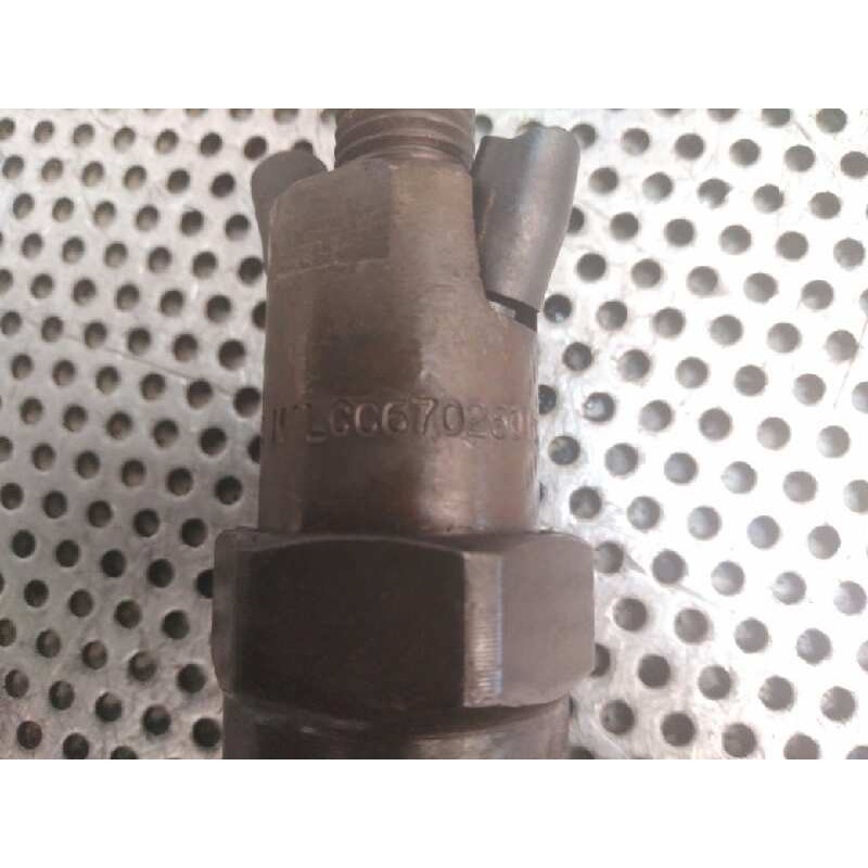 Recambio de inyector para nissan trade 2.8d referencia OEM IAM NLCC6702501C 3