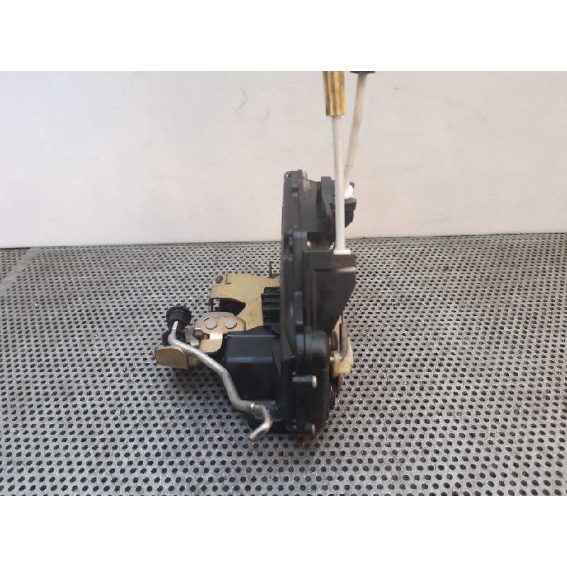 Recambio de cerradura puerta trasera izquierda para audi a6 berlina (4b2) 2.7 v6 30v biturbo referencia OEM IAM - Gris 5