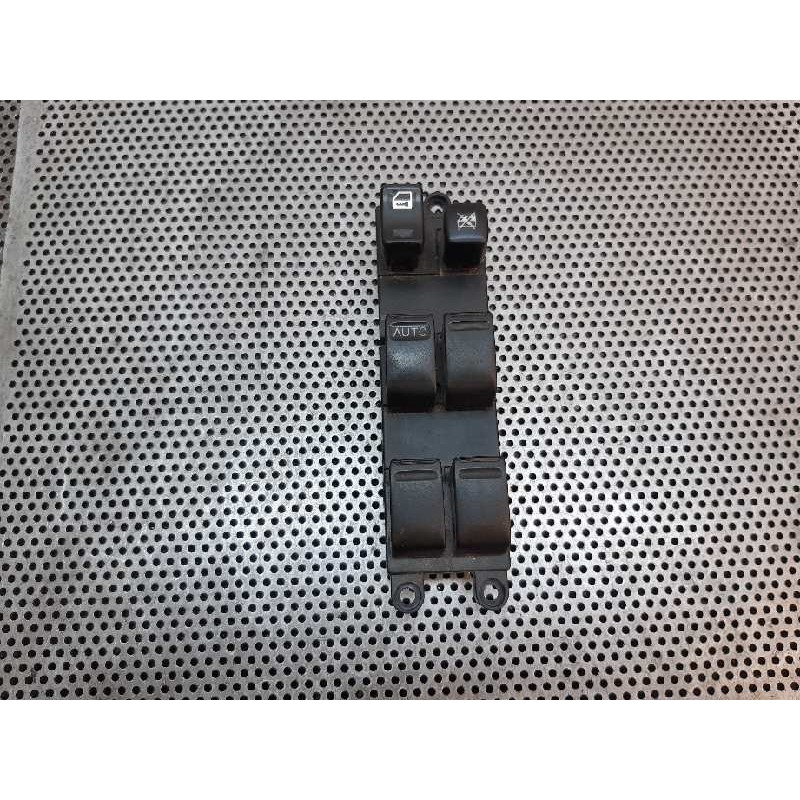Recambio de mando elevalunas delantero izquierdo para nissan almera (n16/e) visia referencia OEM IAM   