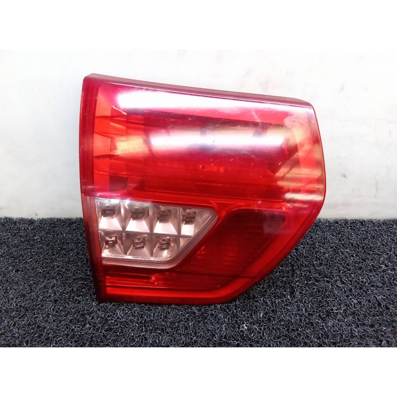 Recambio de piloto trasero izquierdo interior para citroën c5 station wagon exclusive referencia OEM IAM 9681074380  