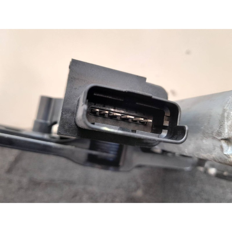 Recambio de elevalunas delantero derecho para peugeot 3008 allure referencia OEM IAM 9830389280 9829482280 9