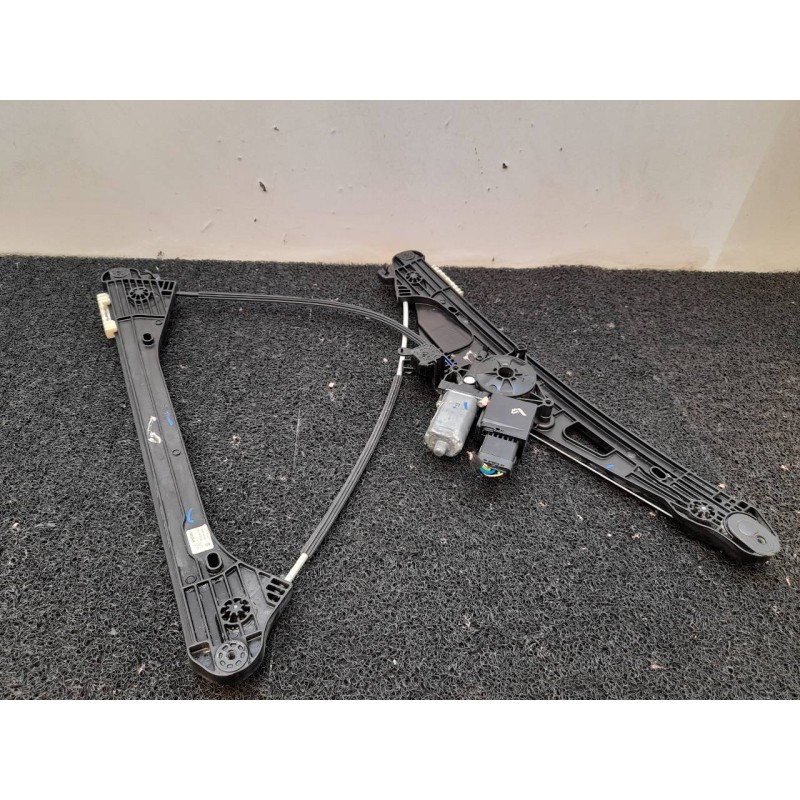 Recambio de elevalunas delantero izquierdo para peugeot 3008 allure referencia OEM IAM 9829482380  