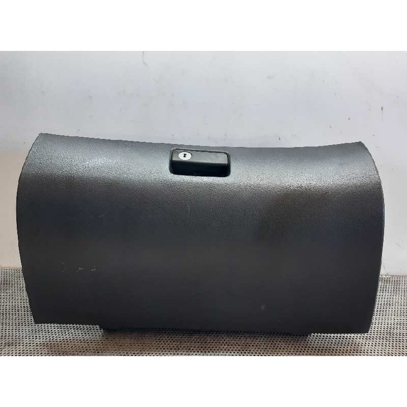 Recambio de guantera para toyota avensis wagon (t25) 2.0 d-4d executive referencia OEM IAM   