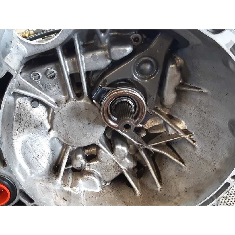 Recambio de caja cambios para nissan almera (n16/e) visia referencia OEM IAM 204BYD - Gris 4