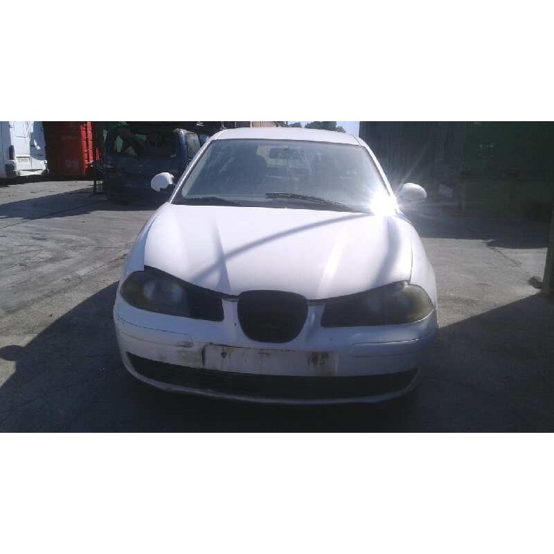 seat ibiza (6l1) del año 2002