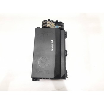 CAJA RELES / FUSIBLES C11000139 