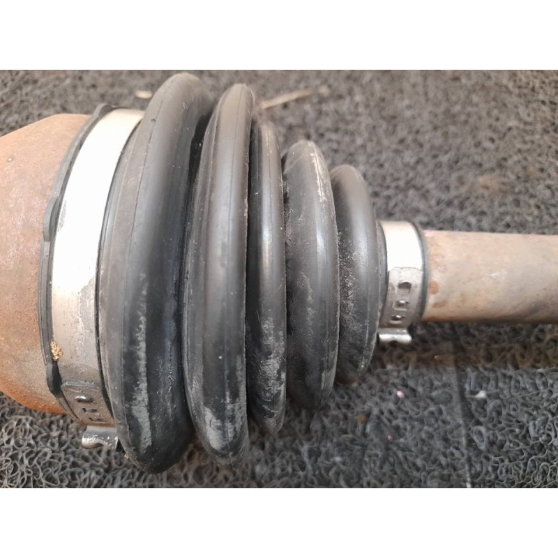 Recambio de transmision delantera izquierda para ford focus lim. (cb4) titanium referencia OEM IAM 3M513B437DAG - Blanco 3