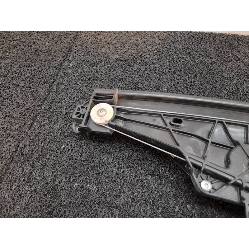Recambio de elevalunas trasero derecho para peugeot 3008 allure referencia OEM IAM 9829482480 9830388880 156120861 3