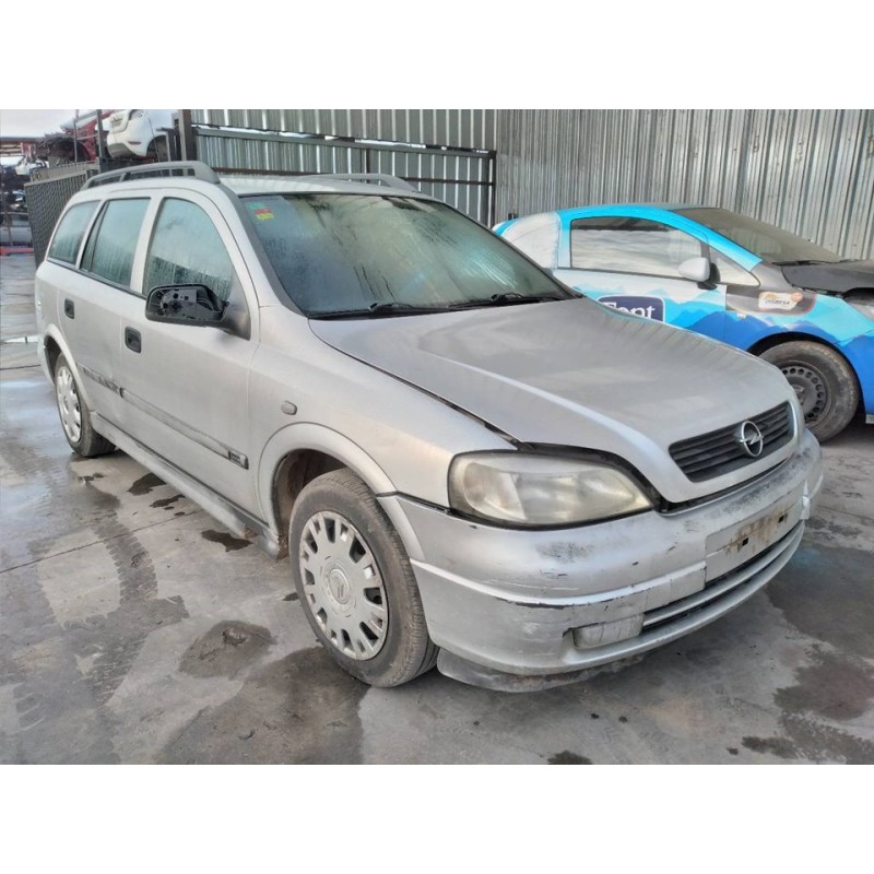opel astra g caravan del año 2000