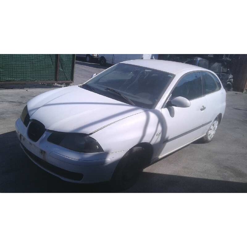 seat ibiza (6l1) del año 2002