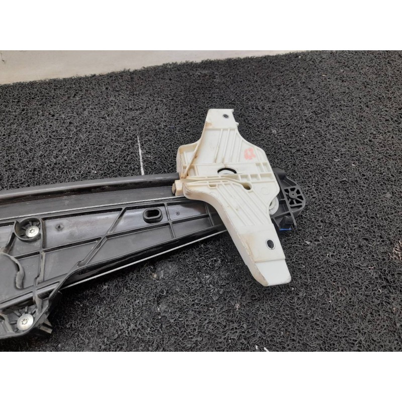 Recambio de elevalunas trasero derecho para peugeot 3008 allure referencia OEM IAM 9829482480 9830388880 156120861 6