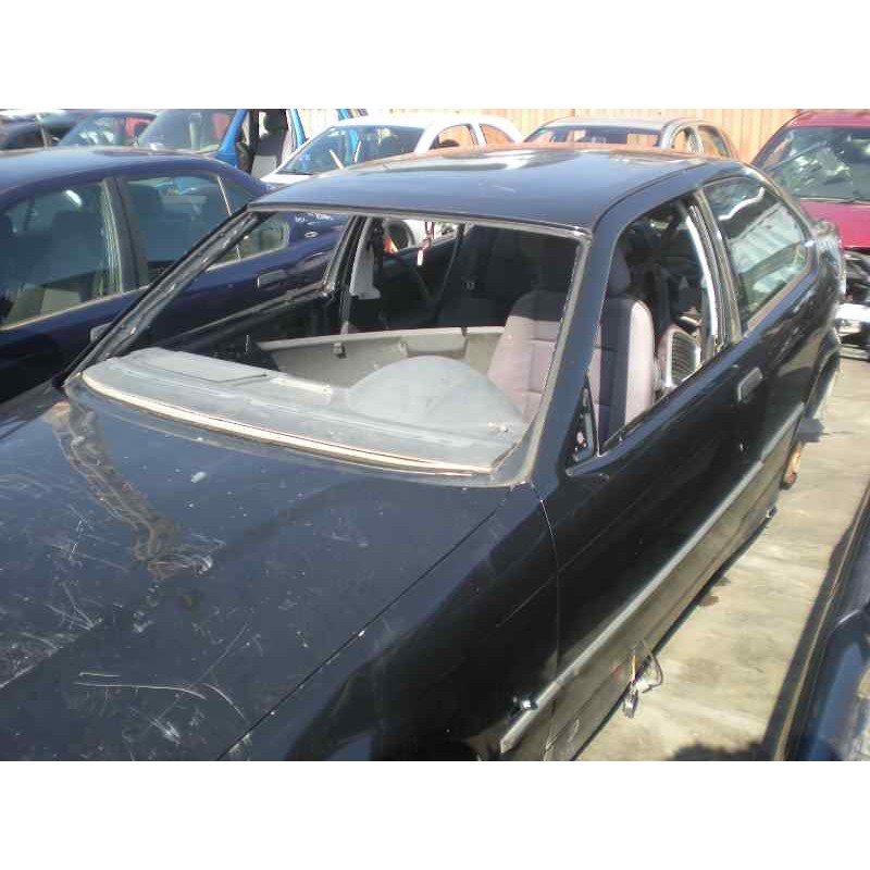 bmw serie 3 berlina (e36) del año 1998