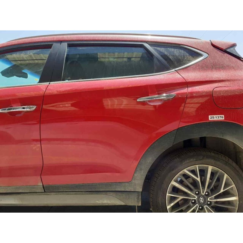 Recambio de puerta trasera izquierda para hyundai tucson tecno mild-hybrid 2wd referencia OEM IAM - Rojo 2