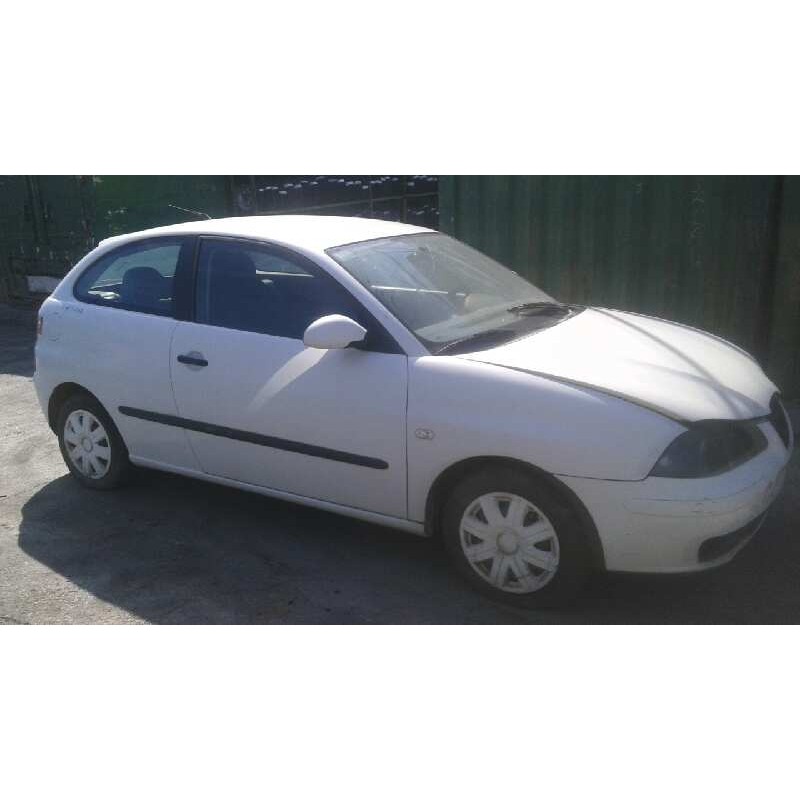 seat ibiza (6l1) del año 2002