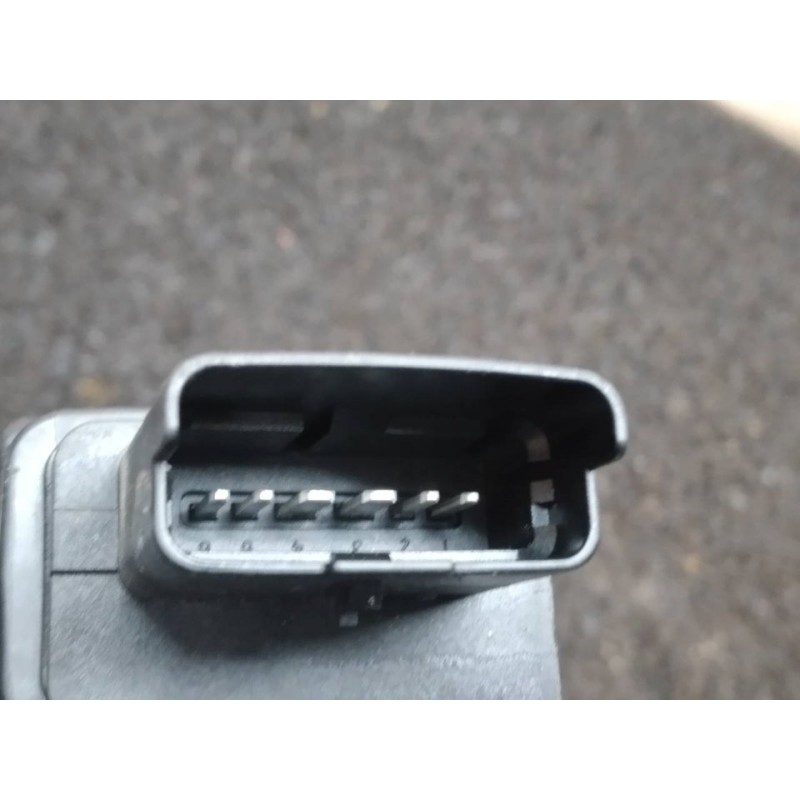 Recambio de elevalunas trasero izquierdo para peugeot 3008 allure referencia OEM IAM 9830389080 2