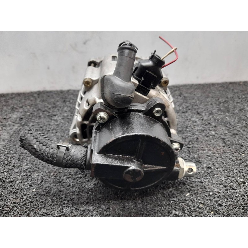 Recambio de alternador para kia carens 2.0 crdi ex monovolumen referencia OEM IAM CGB19110 - Azul 2