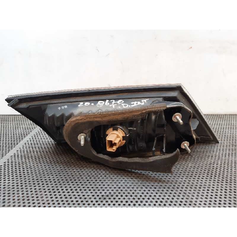 Recambio de piloto trasero derecho interior para honda civic berlina (fn) 2.2 type s referencia OEM IAM - Rojo 2