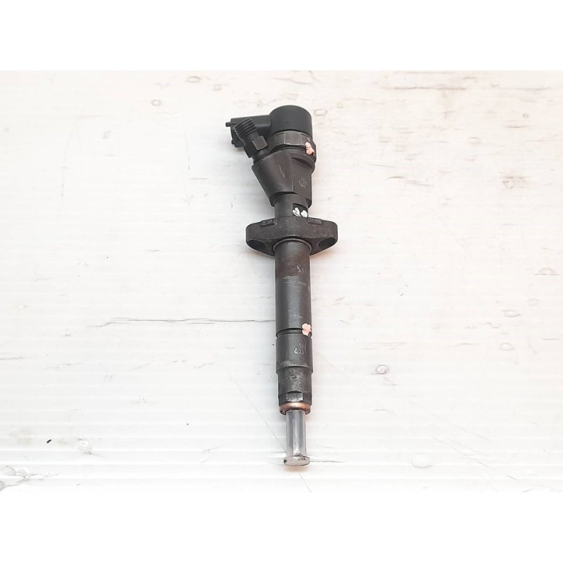 Recambio de inyector para nissan interstar (x70) combi - 9, l1h1, batalla corta referencia OEM IAM 0445110102  BOSCH