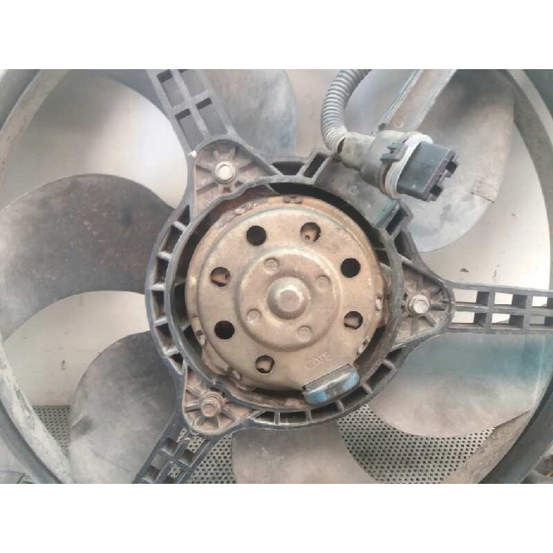 Recambio de electroventilador para renault espace / grand espace (je0) 2.0 16v referencia OEM IAM 8200003000 - Azul 3
