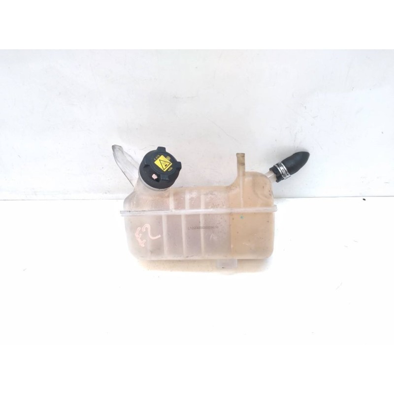 Recambio de deposito expansion para renault megane ii classic berlina dynamique referencia OEM IAM 2230005503678  