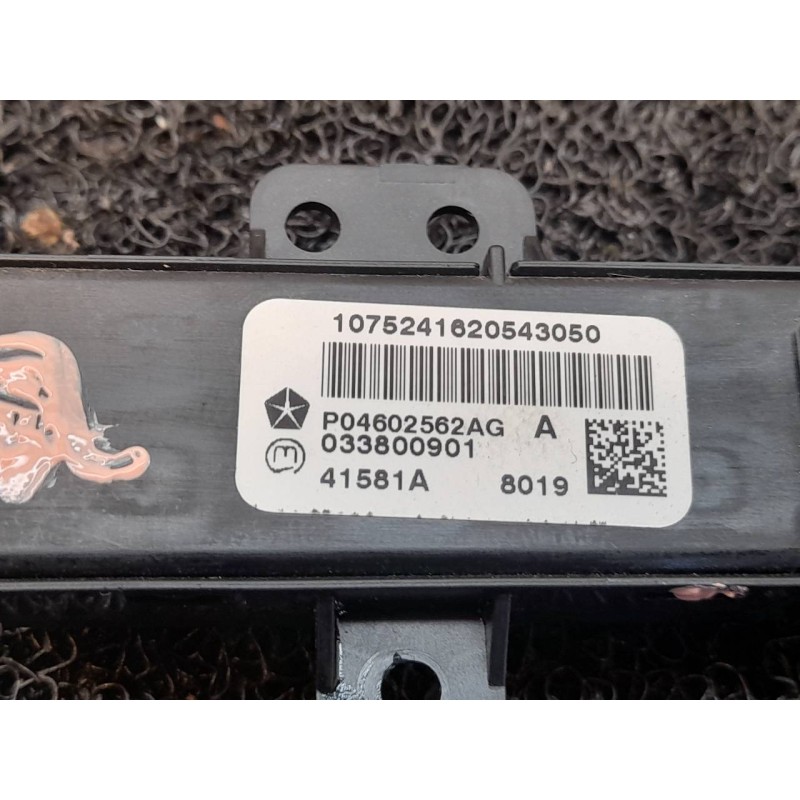 Recambio de warning para dodge journey sxt referencia OEM IAM P046025662AG 033800901 - Rojo 4