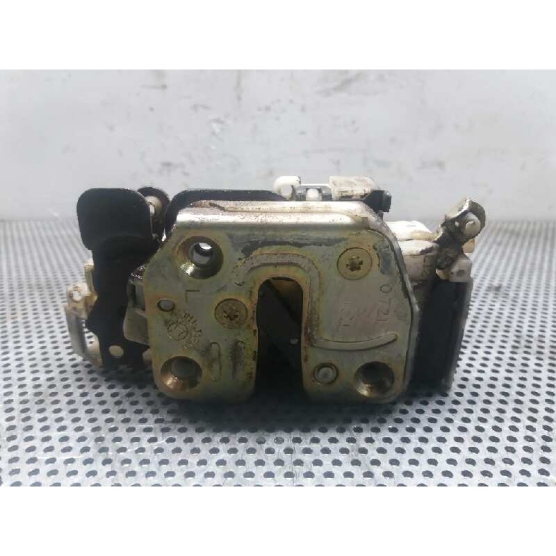 Recambio de cerradura puerta delantera derecha para nissan pick-up (d22) 2.5 turbodiesel referencia OEM IAM - Blanco 3