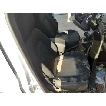 ASIENTO DELANTERO DERECHO 