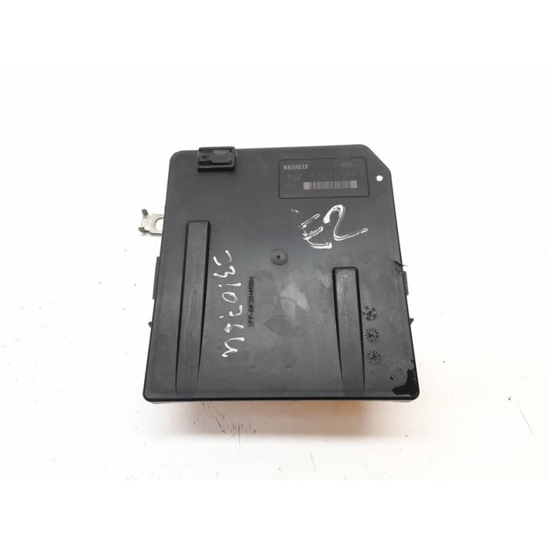 Recambio de caja reles / fusibles para renault megane ii coupe/cabrio authentique referencia OEM IAM 8200481866J - Negro 2