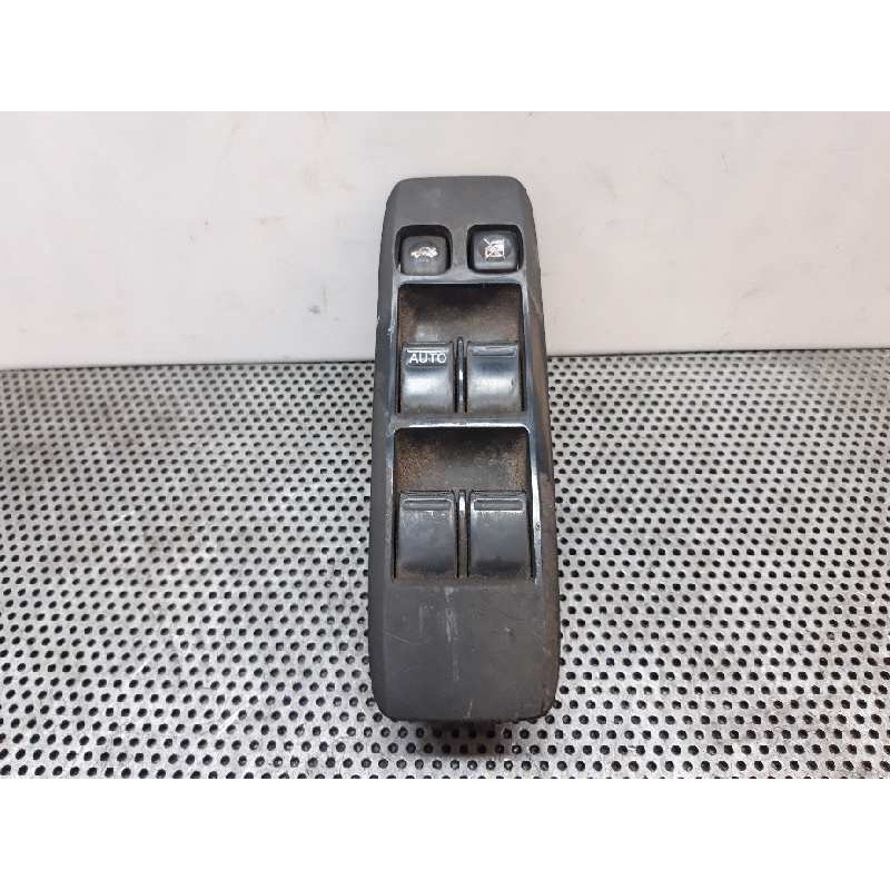 Recambio de mando elevalunas delantero izquierdo para nissan primera berlina (p12) acenta referencia OEM IAM   