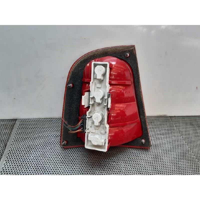 Recambio de piloto trasero derecho para skoda octavia berlina (1u2) ambiente referencia OEM IAM - Gris 2