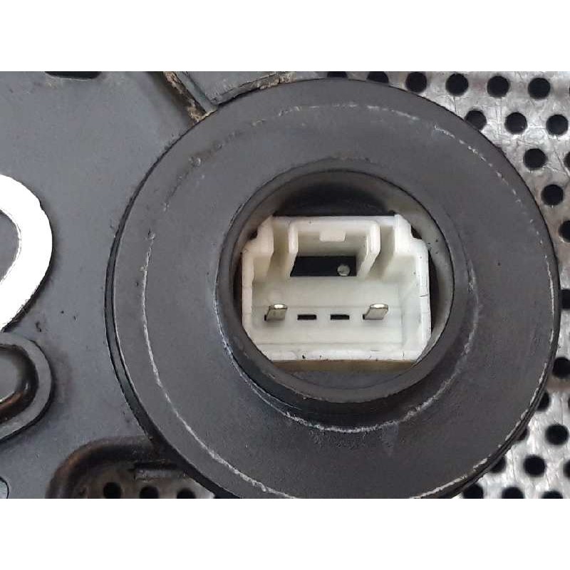 Recambio de cerradura puerta trasera izquierda para toyota avensis wagon (t25) 2.0 d-4d executive referencia OEM IAM D036 - Negro 4