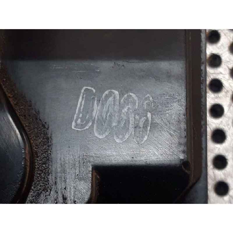 Recambio de cerradura puerta trasera izquierda para toyota avensis wagon (t25) 2.0 d-4d executive referencia OEM IAM D036 - Negro 6
