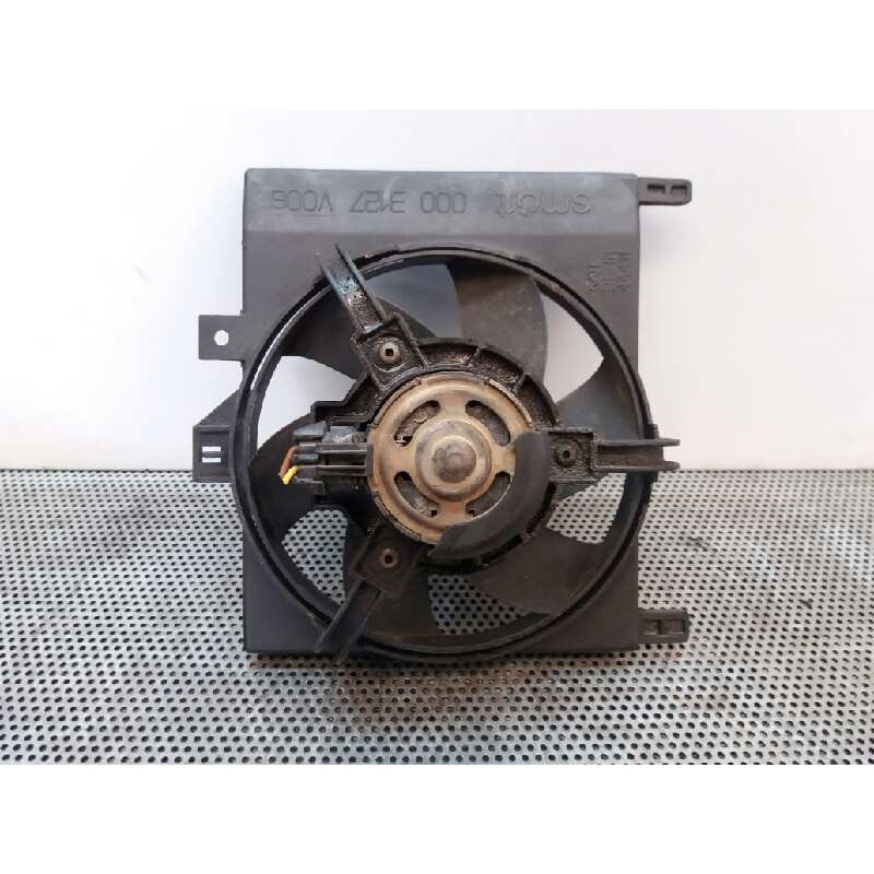 Recambio de electroventilador para smart fortwo coupé 0.6 referencia OEM IAM 0003127V008 9010636 - Negro 2
